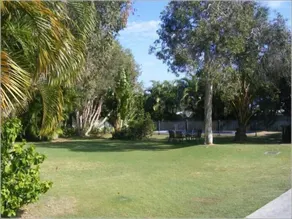 Bargara Beach Motor Inn budget accommodation pet friendly on application - Property grounds