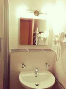Hotel Alttolkewitzer Hof - Bathroom