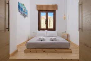Alley 7, Old Town - Room