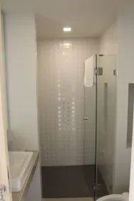 Karin hotel & Service apartment - SHA Extra Plus - Salle de bain