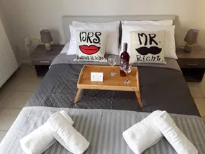 Estudio apto para niños con terraza y jardín - Habitación