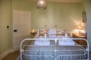 Margo's Cottage, Orford - Room