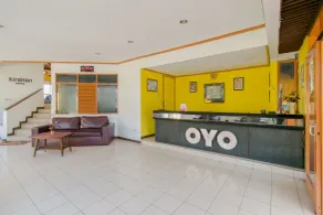 OYO 1996 Koneng Hotel - Recepción