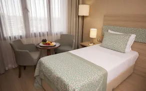 Hotel Golden Way Giyimkent - Chambre