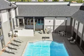 Ramada by Wyndham Richfield UT I-70 - Piscine