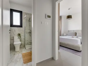 One-Bedroom Apartment with Balcony - Room