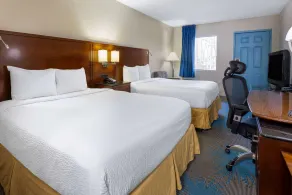 Days Inn by Wyndham Columbia - Chambre