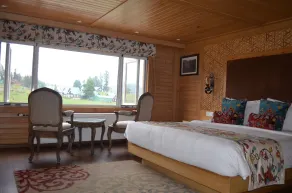 Kolahoi Green Heights Gulmarg - Chambre