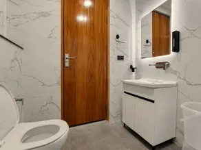 Hotel Woodmark - Sector 70, Noida - Casa de banho