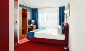 centra Hotel - Room