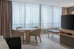 AC Hotel Victoria Suites - Chambre