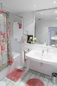 Tante ALMA's Hotel Lasthaus am Ring - Bathroom