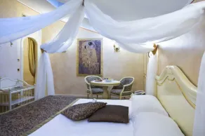 Vip's Motel Luxury Accommodation & Spa - Quarto
