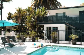 Pacific Crest Hotel Santa Barbara - Pool