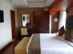 Paramount Tower - Room