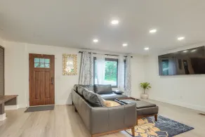 Spacious Riverfront Delaware Home w/ Views - Interior