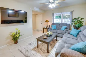Patio & Yard: Sun City Home Near Casinos - Innvendig
