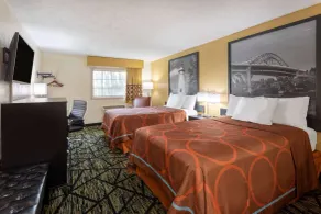 Super 8 by Wyndham Wooster - Chambre