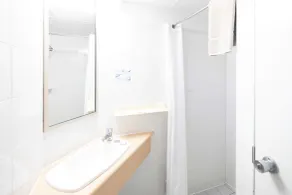 Ingenia Holidays Taigum - Badezimmer