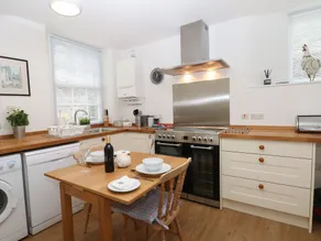 2B Cavendish Villas - Private kitchen