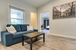 Tree-Lined Indianapolis Home ~ 10 Mi to Downtown! - Intérieur