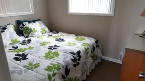 Lake Breeze Resort - Room