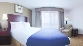 Holiday Inn Express Hotel & Suites Antigo by IHG - Værelse