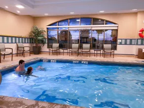 Staybridge Suites - Waterloo - St. Jacobs Area - Piscine