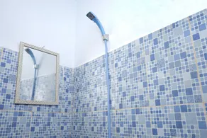 SPOT ON 2577 Pondok Garasi - Baño