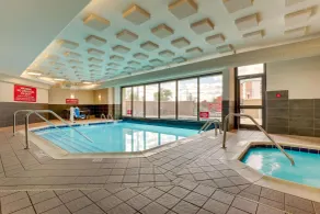 Drury Inn & Suites Columbus Dublin - Piscine