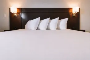 Service Plus Inns and Suites - Habitación