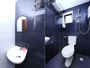OYO 1153 Heaven Hill Hotel 1 - Salle de bain
