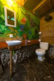 Bahia Rica Fishing & Kayak Lodge - Bathroom