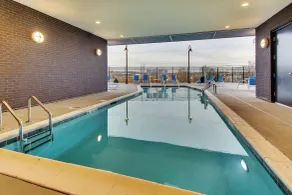 Holiday Inn Express & Suites - Nashville MetroCenter Downtown by IHG - Piscina