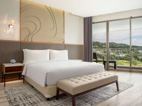 Radisson Golf & Convention Center Batam - Room