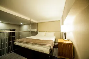 Absolute Hotel - Bathroom