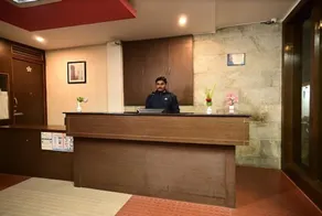 Yagappa Heritage Resort - Near Lake & Bus Stand - Rezeption