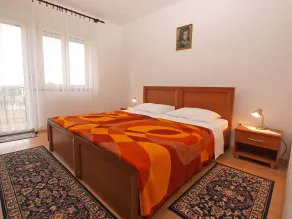 Apartment 359 - Room