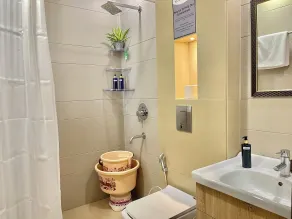 Bedchambers Serviced Apartments, Ardee City - Banheiro