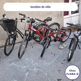 Chez FLORA D - Lisieux hypercentre - - Diverse
