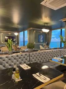 Luxury Premium Finese - Restaurant