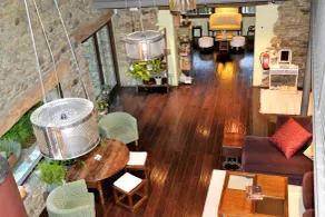 Hotel Cruells - Coin salon dans le hall
