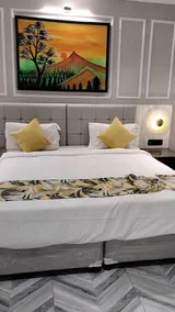 Citrus Prime Hill Queen Resort - Room