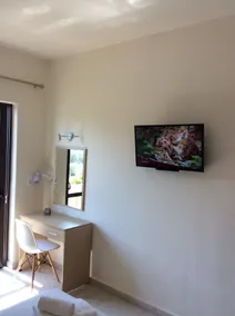 Elena Rooms - Rom