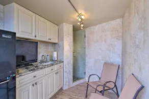 Oceanfront Luxury 2/2 Condo w/ Amazing Views! - Interiör