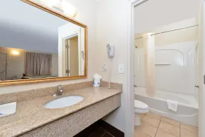 Americas Best Value Inn Near Downtown Nashville - Salle de bain