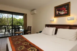Novena Palms Motel - Room