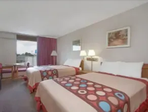 Super 8 by Wyndham Carlisle North - Chambre