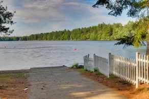 Couple's Glamping Getaway on Bonny Eagle Pond - Interiör