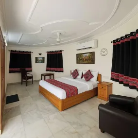 Stay Guru Resort Farm Villa - Room